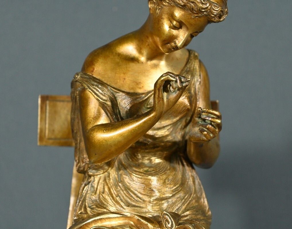 Bronze With Golden Patina “La Couture” – Early 20th Century photo vintage