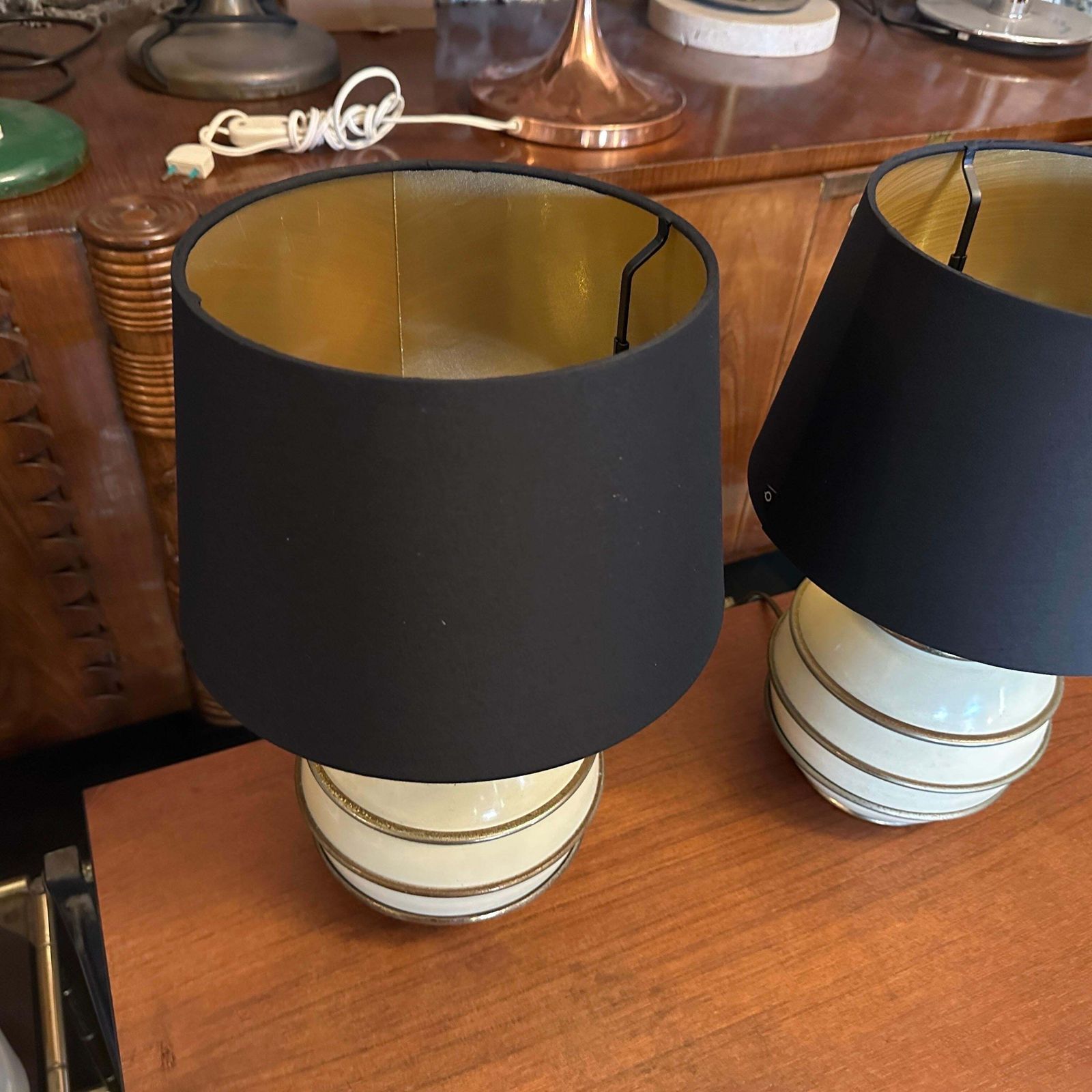 Two 1970s Mid Century Modern Brass And Ivory Lacquered Metal Italian Table Lamps photo vintage