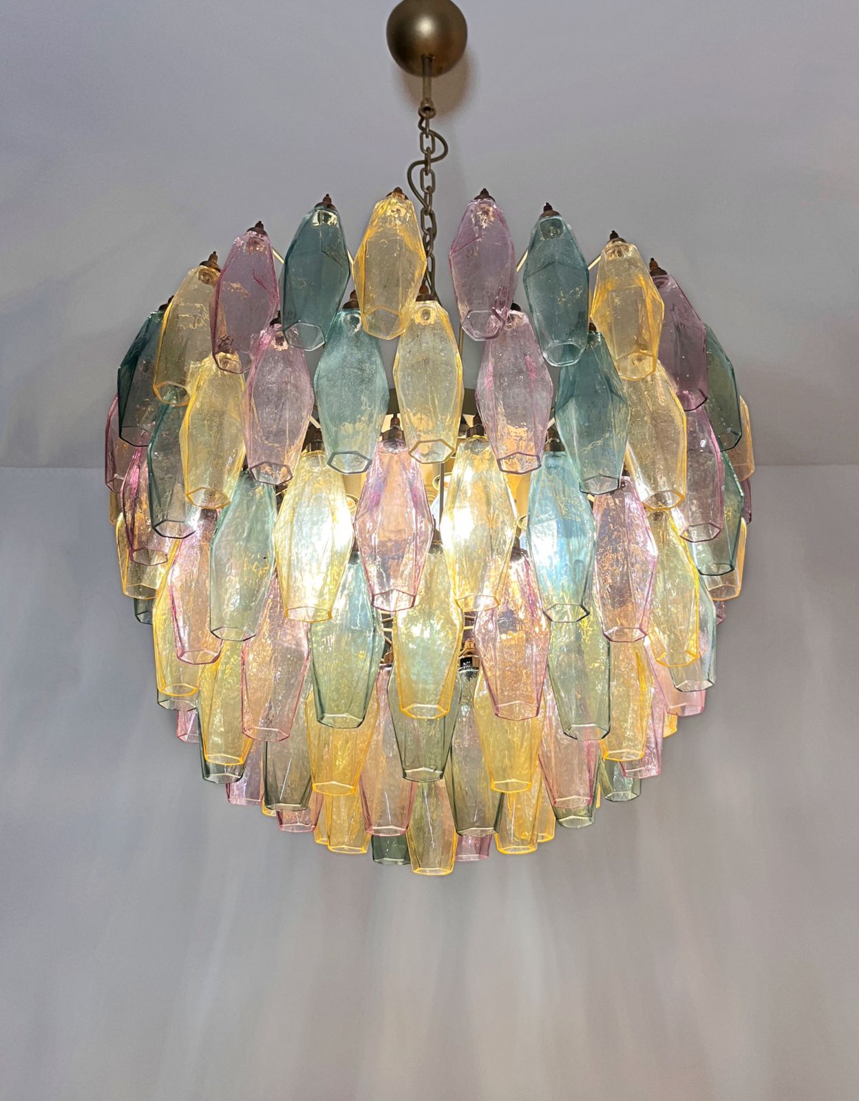 photo vinterior Amazing Murano Glass Candelier – 111  Multicolored Poliedri