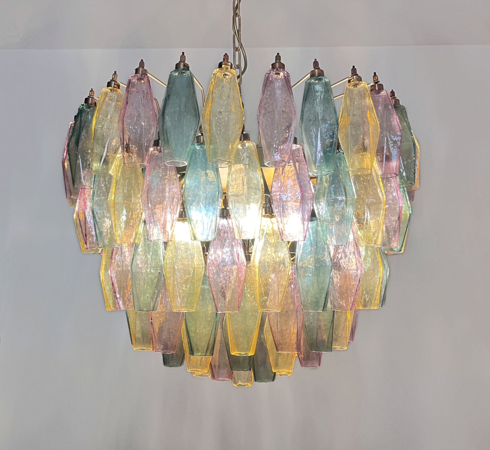 photo vintage Amazing Murano Glass Candelier – 111  Multicolored Poliedri