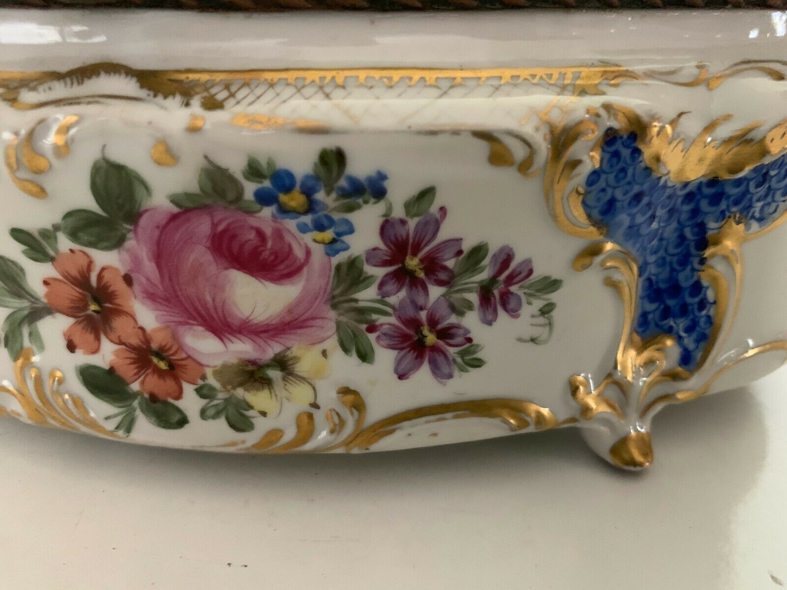 Polychrome Porcelain Oval Box 20th Century Bonbonnière Jewelry Box photo buy