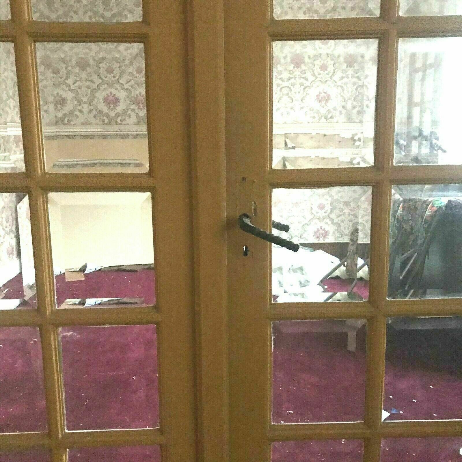 Double Partition Doors Small Bevelled Tiles XX Century photo Home Fixtures