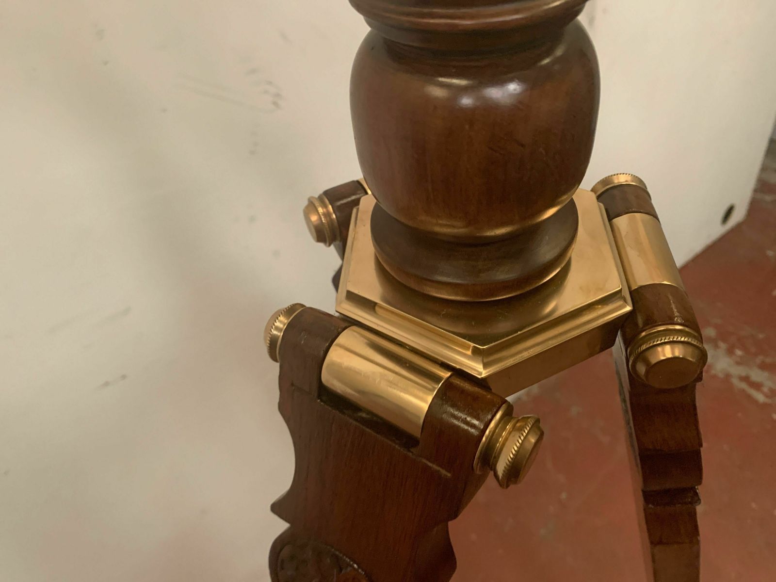 Home Decor Telescope In Brass And Support Foot In Mahogany XX Century photo