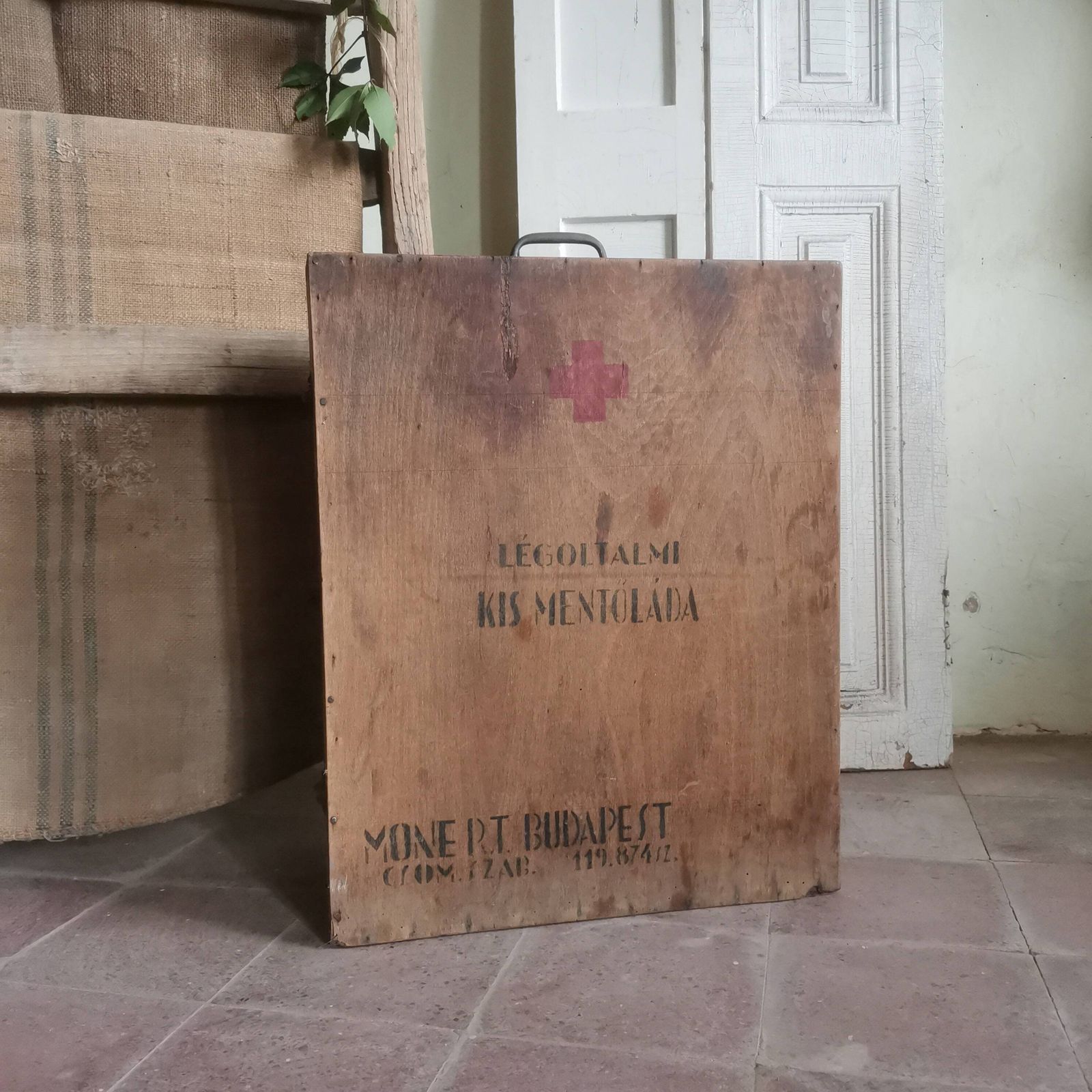First Aid Box Apothecary Vintage Hungarian Medical First Aid Wooden Box, Collectible, Bespoke Medicine Box, Red Cross , Old And Nostalgic