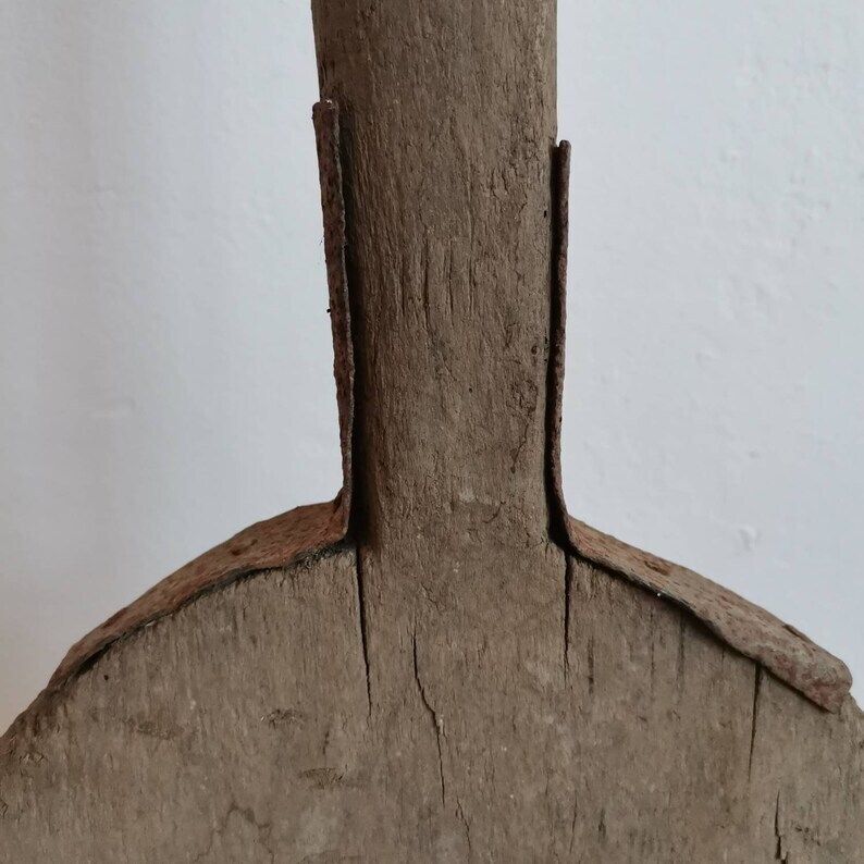Beautiful Well Used And Very Rustic Primitive Flat Paddle Antique Baking Equipment Bread Bakery Vintage Decor Hand Carved Wood 100 Yrs Old photo vinterior