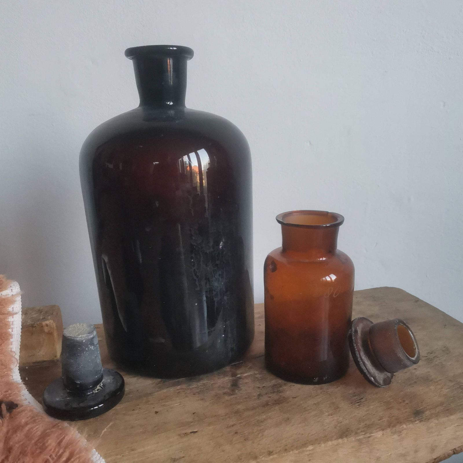 Set Of 2 Apothecary Glass Brown Bottles   Instant Collection Herbal Medicine, Chemical Pharmaceutical Laboratory, Jar Or Vase photo Home Decor
