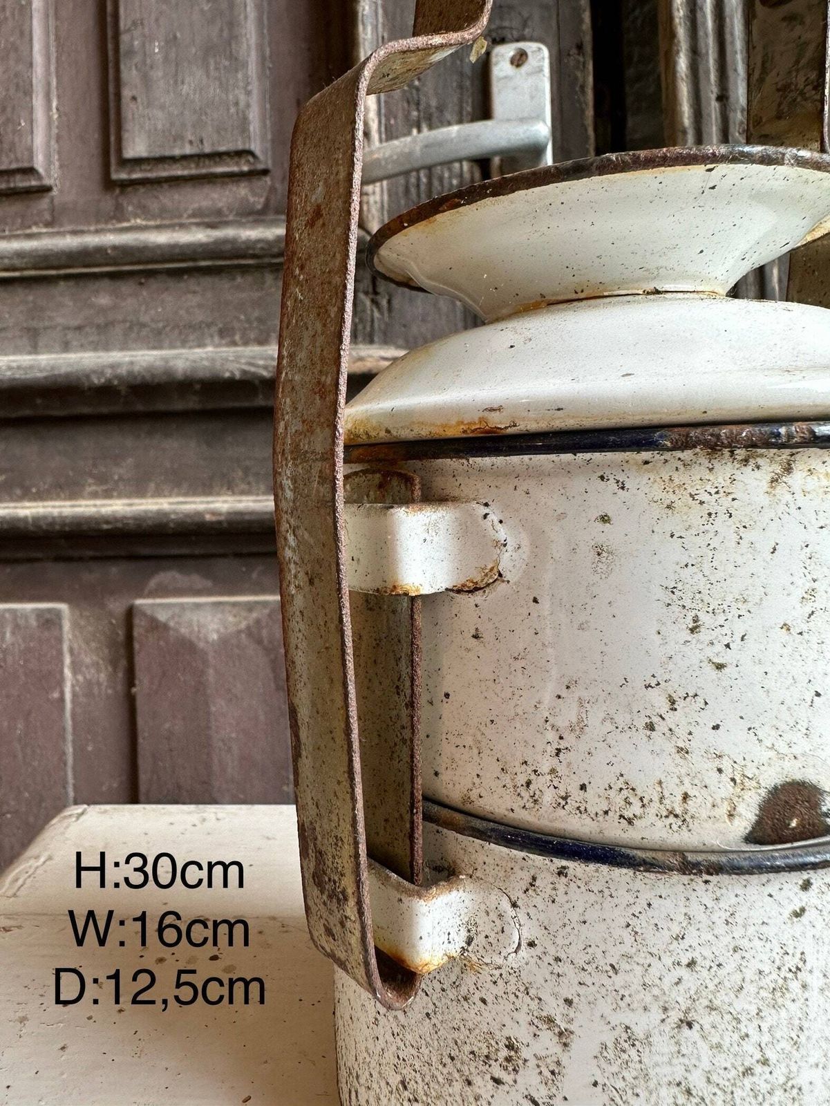 Cute Tiffin, Tin, Pan, Pots Containers Food Carry Enamel Vintage 2 Pots Bowls Picnic Travel Hungarian 1950s Packed Lunch Box Vintage Kitchen photo vinterior