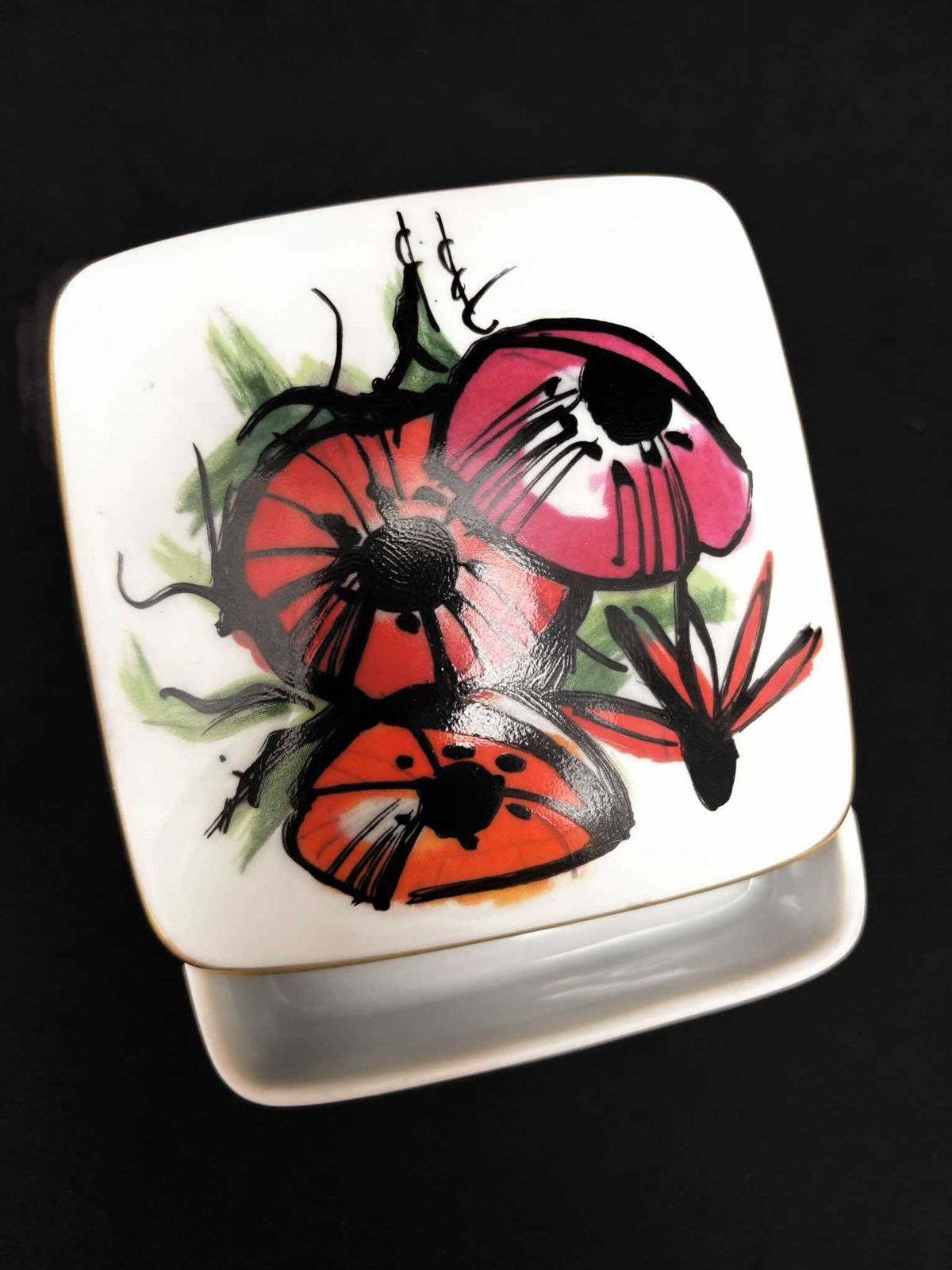 1980s Bernard Buffet Porcelain Box Bernardaud Limoges France Square Box Luxury Gift Concord Collector Anemones Flowers Decor Vanity Decor photo vintage