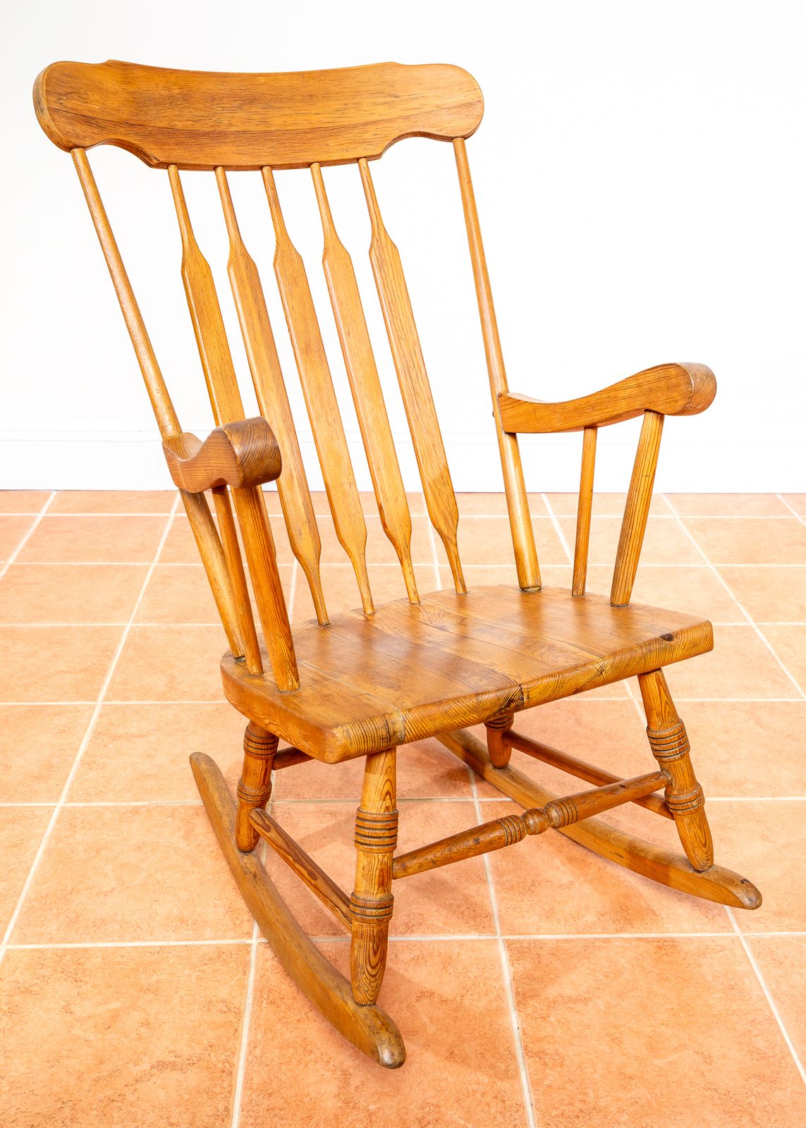 Blonde Windsor Rocking Chair Arrowback American Farmhouse Bent Bros Mcm Hitchcock Chair Mid Century Country Vintage Beech Pine Solid Wood photo buy