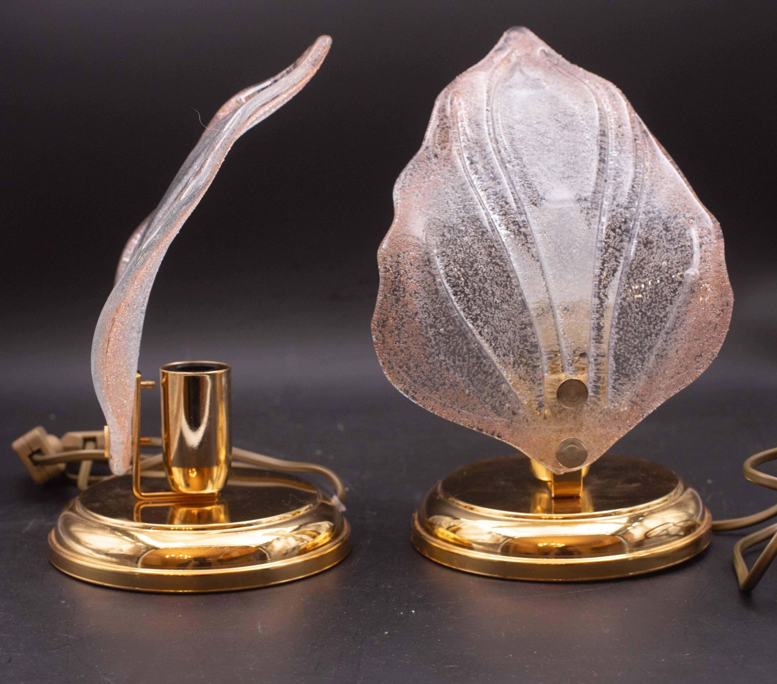 photo furniture Set Of 2 Pink Murano Glass Leaves Table Lamp, 1980s