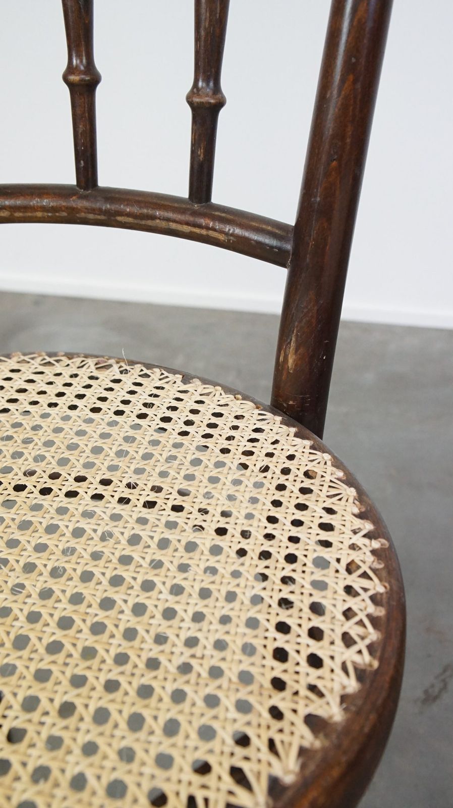 Meubels Set Van 2 Vintage Thonet Bistrostoelen photo