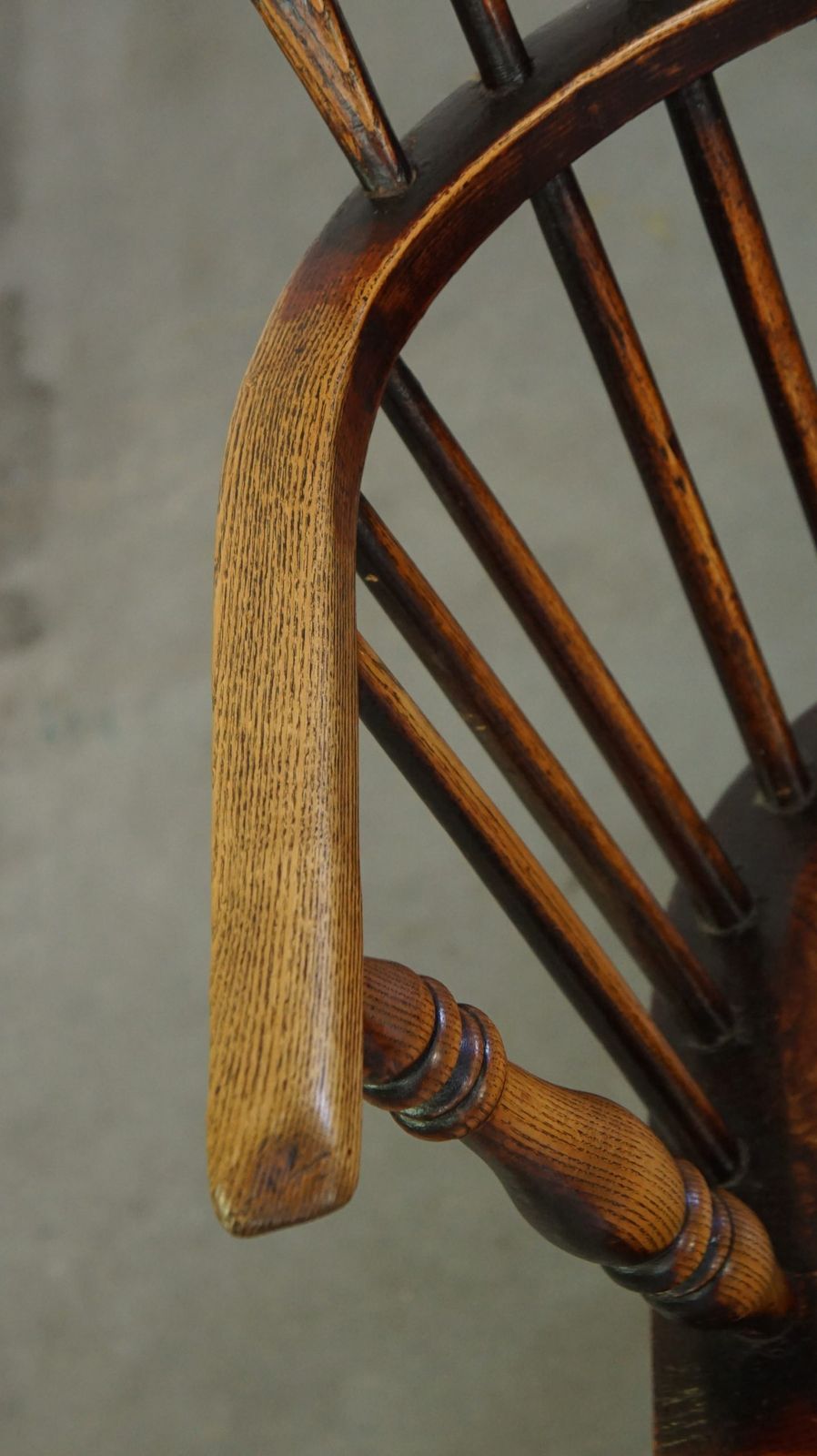 Set Of 2 Beautiful, Antique English Highback Windsor Dining Chairs photo buy