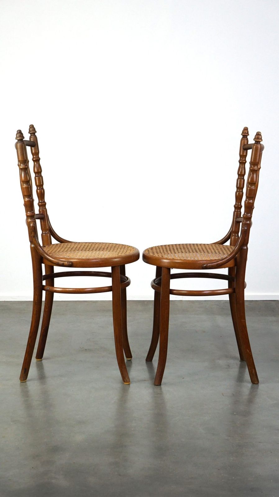 Set Van 4 Vintage Bistrostoelen In Thonet Stijl photo for sale