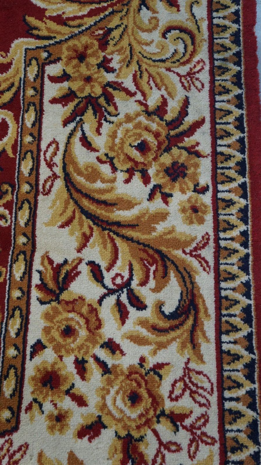 Red Oriental Wool Rug With Yellow Flowers 285x200cm photo 356.40569999999997