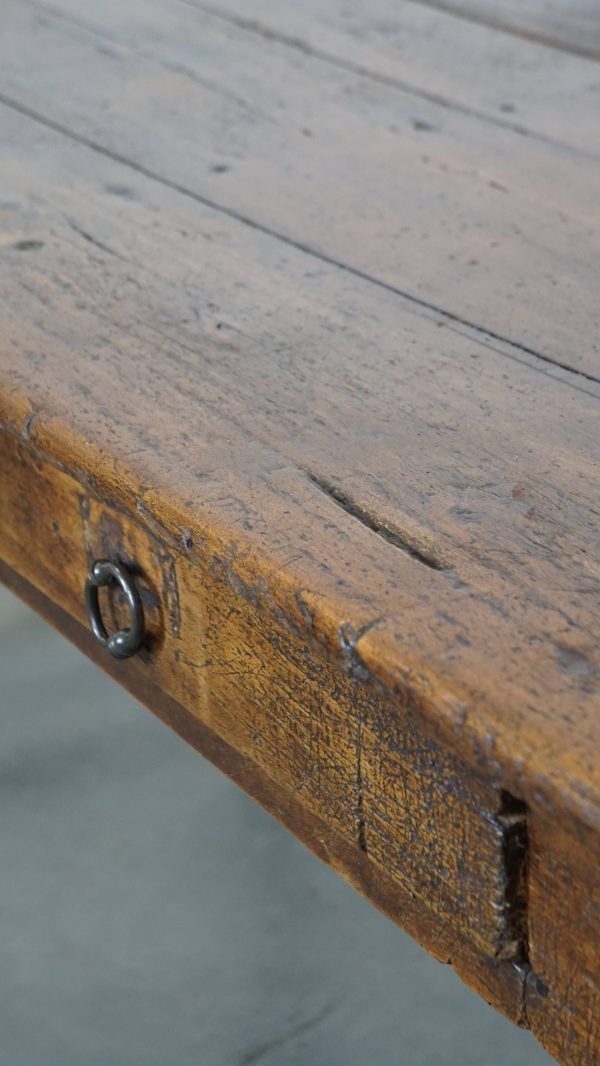 photo furniture Antieke Franse Eettafel Met Fraai Blad, Eind 18e Eeuw