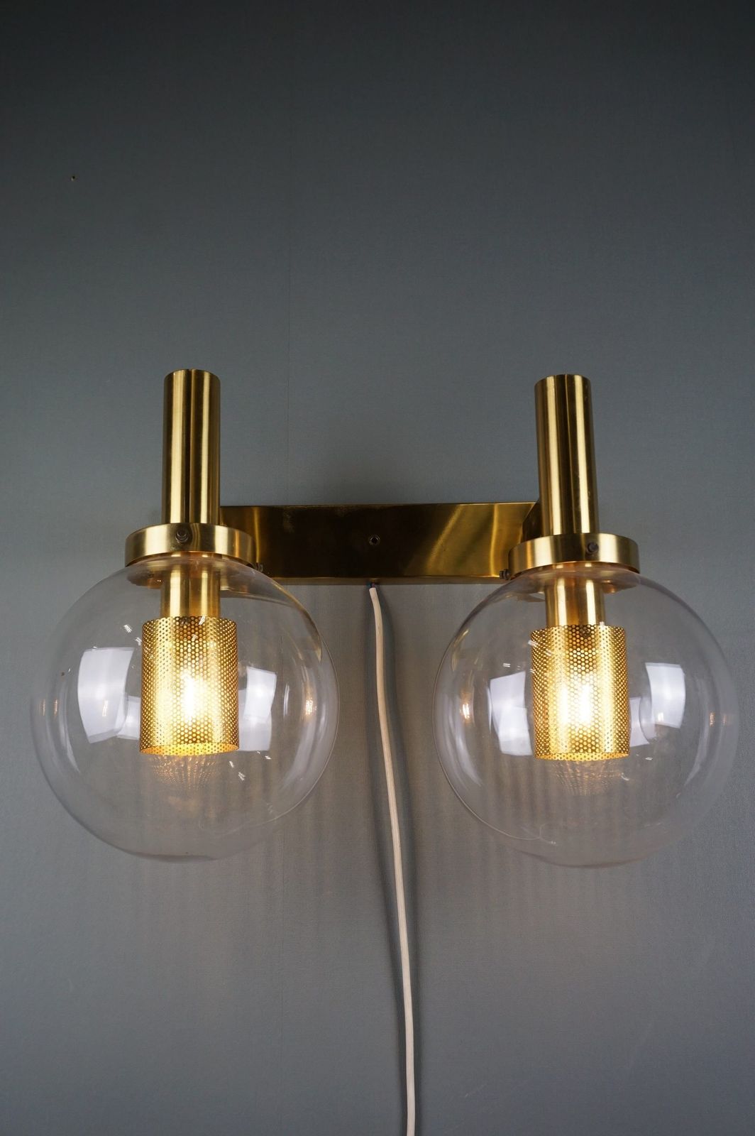 Zweedse Messing Wandlamp, Hans Agne Jakobsson, 1960 photo for sale
