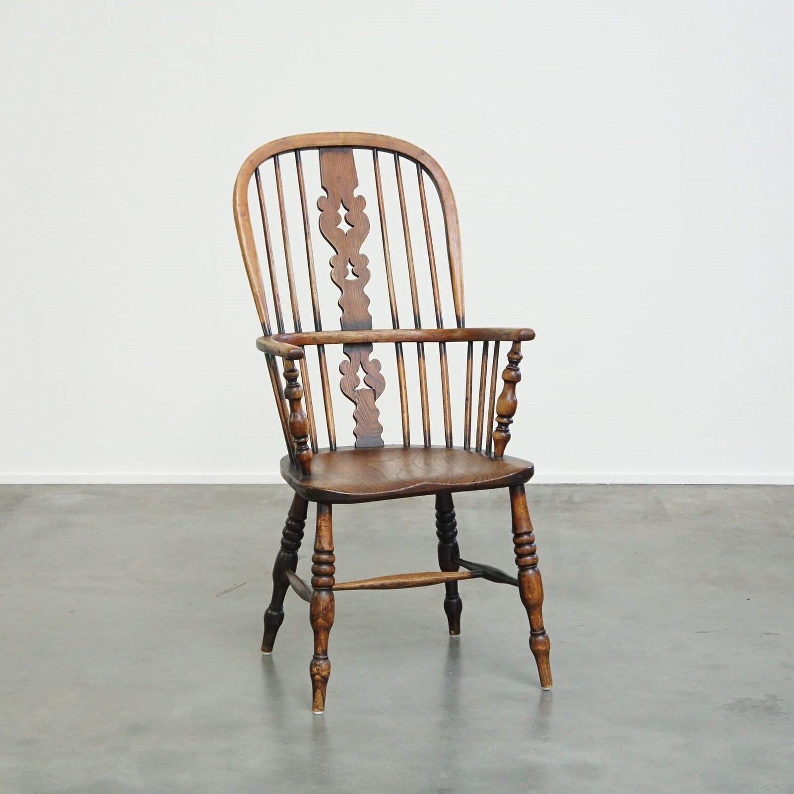 Antique, Very Nice English Highback Windsor Dining Chair