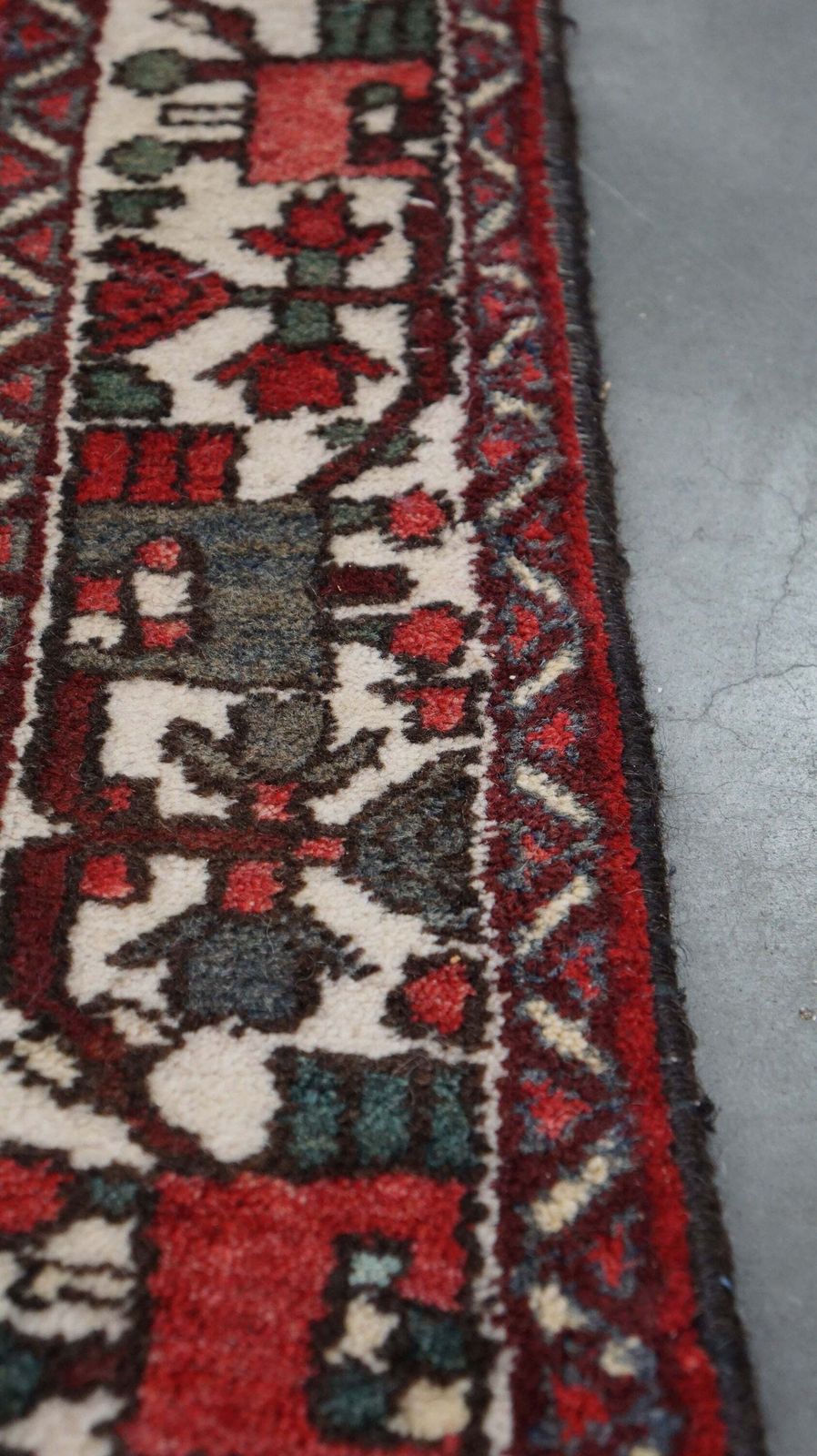 Subtle Vintage Oriental Rug With Red And Gray Colors 186x119cm photo 211.24349999999998