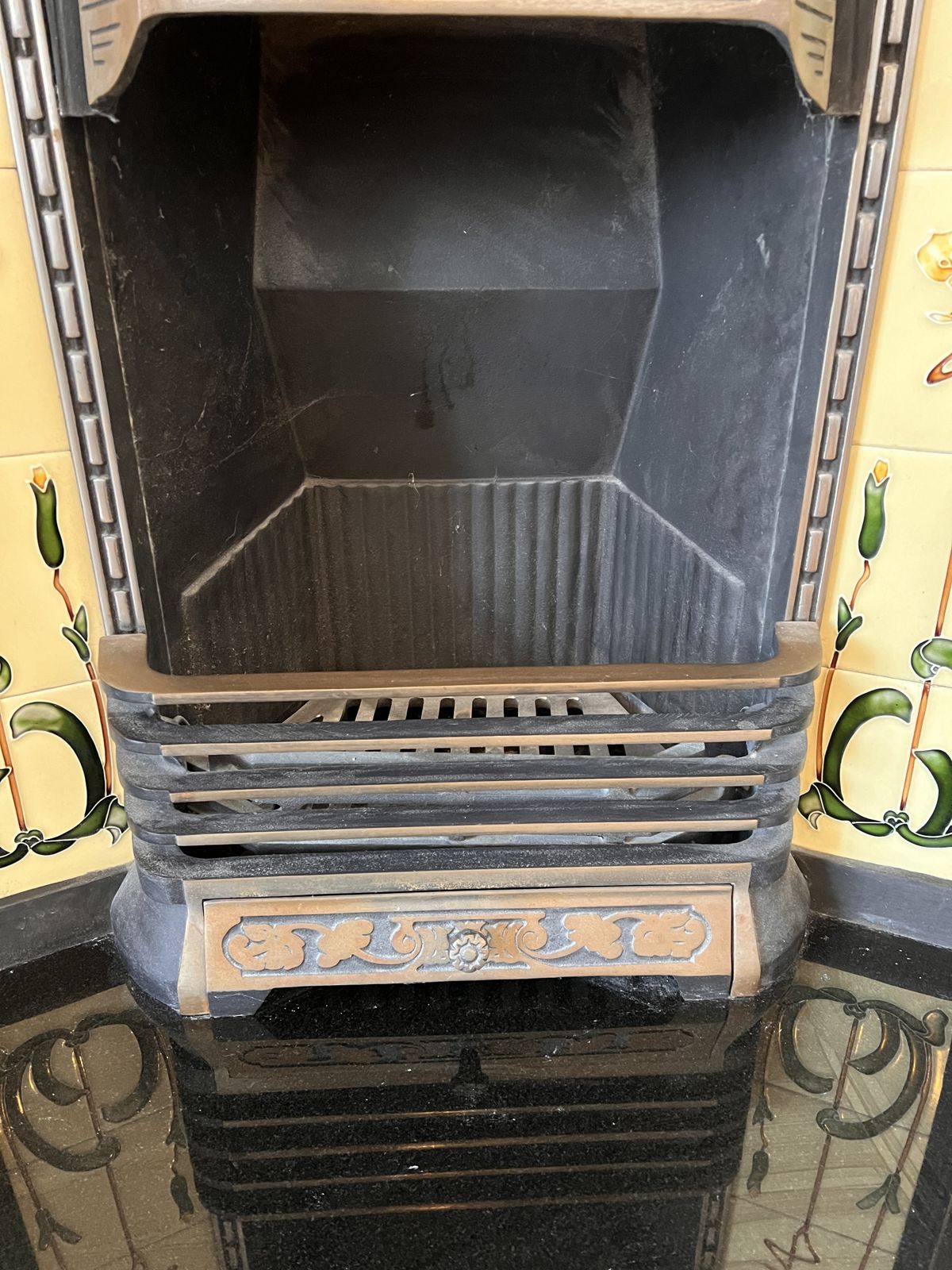 Art Nouveau Cast Iron Fireplace With Tiled Flower Decoration – Original 1930s Feature From Wanstead, London photo buy