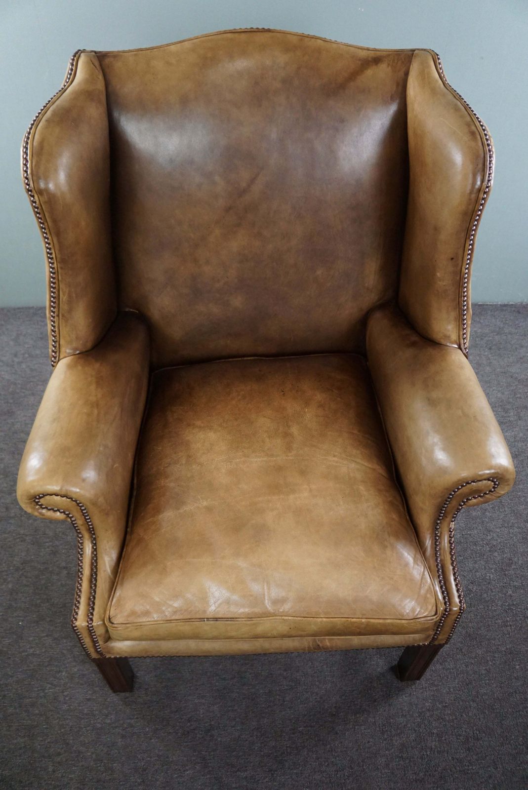 Royal Cowhide Leather Armchair In Very Good Condition photo vinterior