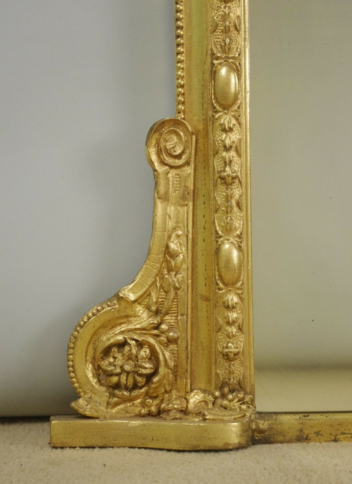 Victorian Gilt Overmantle Mirror With 'Putto' Cresting photo vinterior