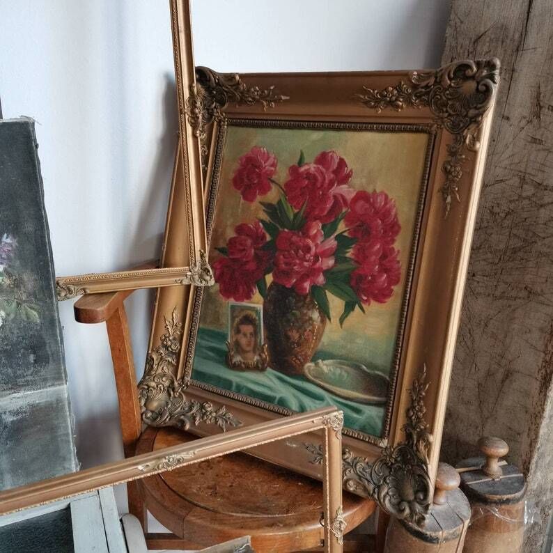 Painting Beautiful Vivid Art Of Flowers In Vase Signed Acrylic On Canvas 1950. Shabby Gold Rocco Frame Rustic Very Decorative Professional photo furniture