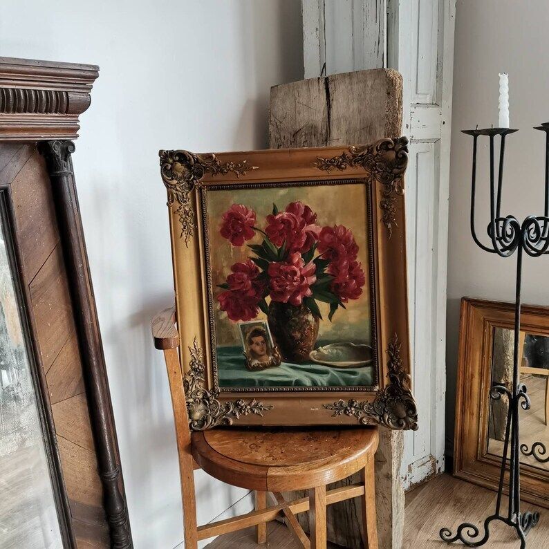 Painting Beautiful Vivid Art Of Flowers In Vase Signed Acrylic On Canvas 1950. Shabby Gold Rocco Frame Rustic Very Decorative Professional photo 147.0