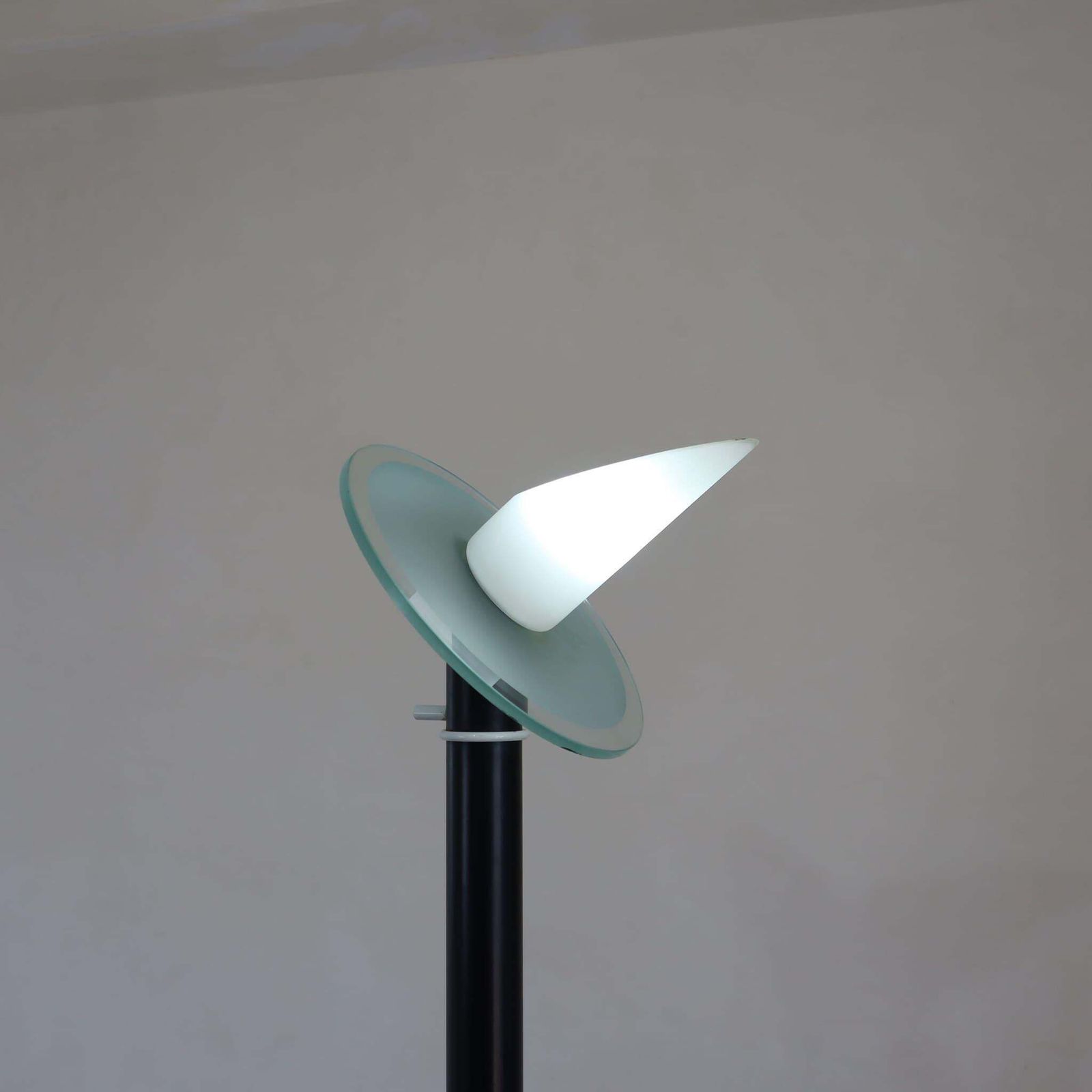 Mid Century Modern Glass Metal Floor Lamp By Alfredo Barbini, Italy, 1970 photo 610.0