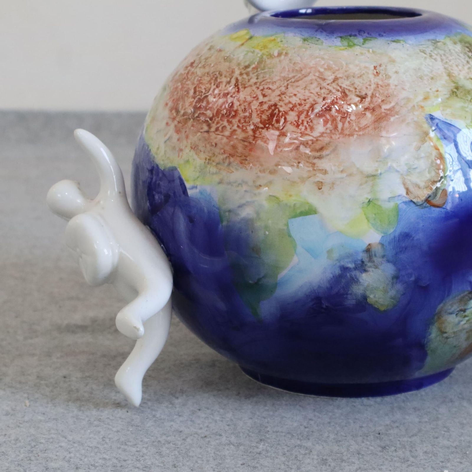 21th Century Ceramic Globe Vase "Ky, Kome E Perke" By Opificio Etico, Italy photo vinterior