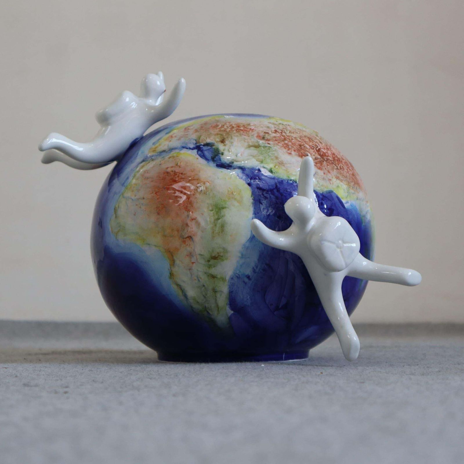 271.0 21th Century Ceramic Globe Vase "Ky, Kome E Perke" By Opificio Etico, Italy photo