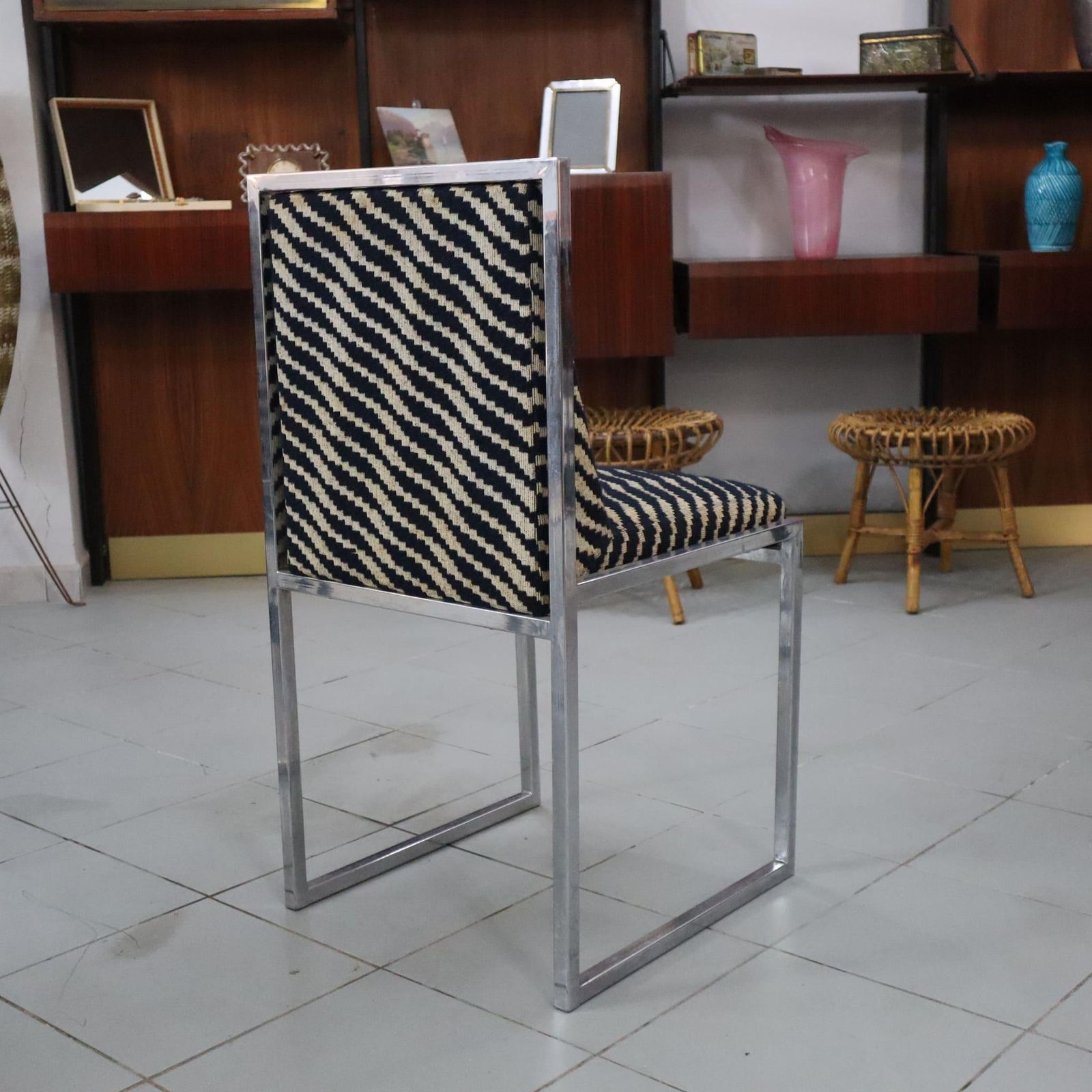photo furniture Mid Century Modern Italian Chairs By Nanda Vigo For Driade 1972, Set Of Four