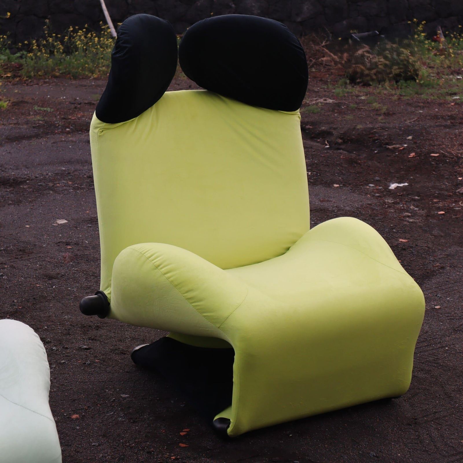 Armchair Or Chaise Longue Wink By Cassina, Design Toshiyuki Kita, Italy, 1980s photo vinterior