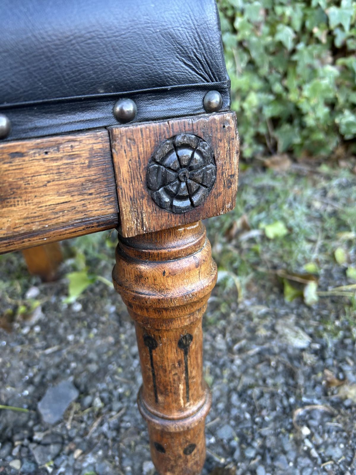 1880s Victorian, Gothic Style, Oak Desk Chair photo furniture