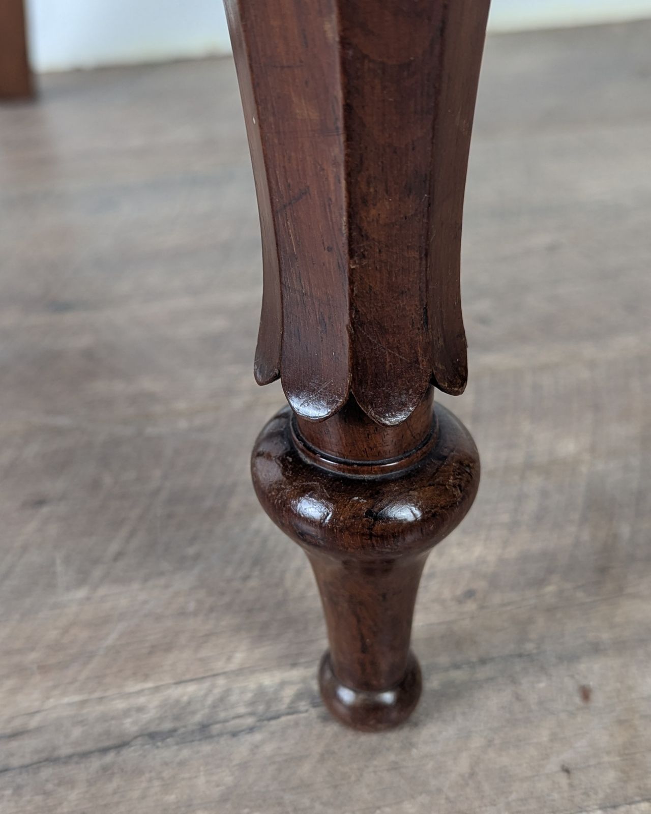 200.0 Victorian Rosewood Kidney Back Chair photo
