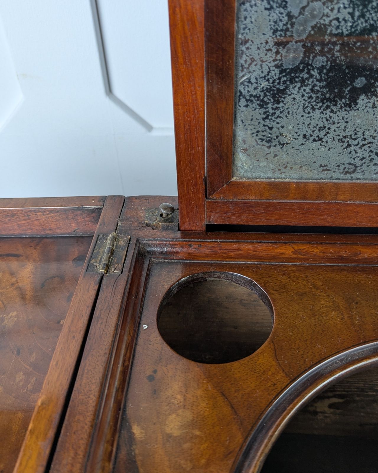 photo buy Georgian Cuban Mahogany Fold Away Washstand