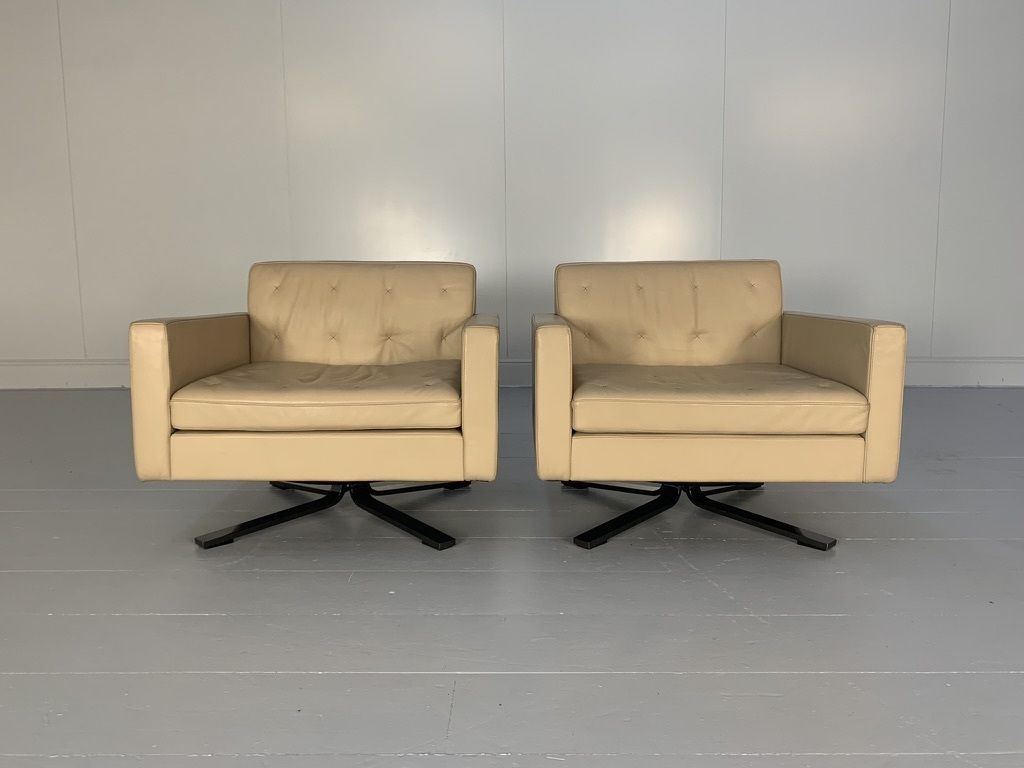 Pair Of Poltrona Frau For Ferrari “Kennedee” Armchairs – In “Pelle Frau Sc” Leather photo furniture
