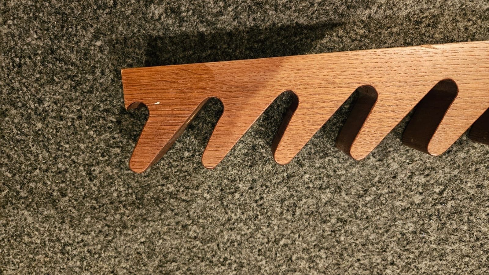 Beautiful Set Of 6 Adjustable Shelves And 3 Wall Brackets In Hard Wood photo for sale