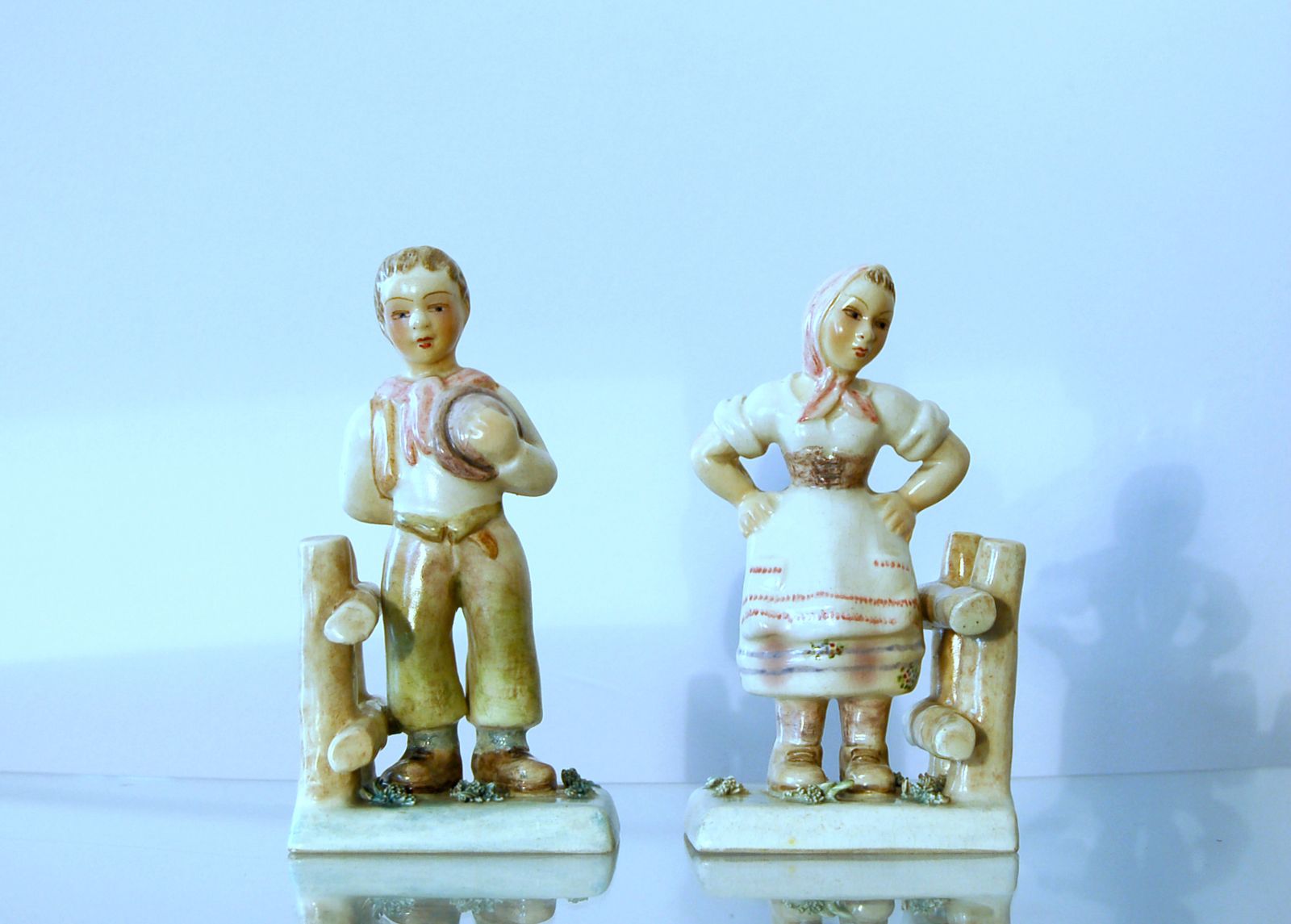 Preciosa Torino Pair Of Majolica Figurines / Italy 1940 Ca