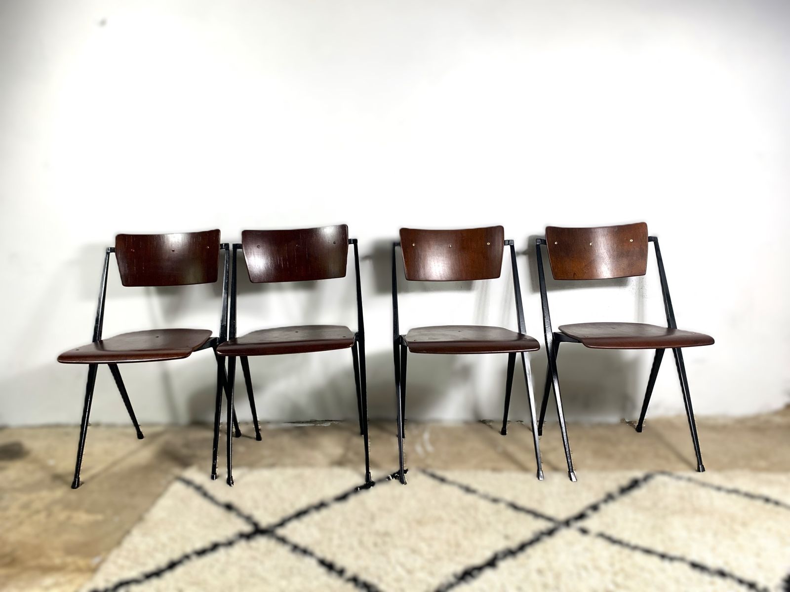 Pyramide Chairs By Wim Rietveld, Set Of 4 photo vinterior