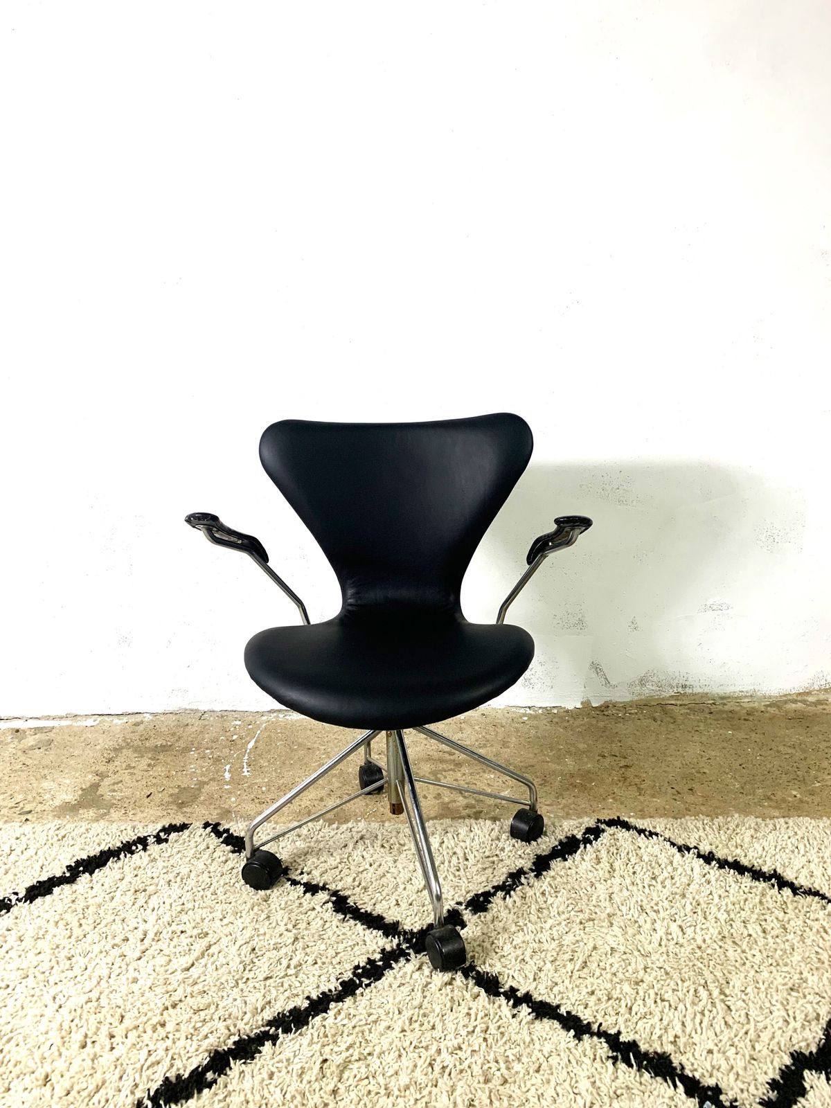 Seven Office Chair By Arne Jacobsen For Fritz Hansen, Denmark, 1960s photo for sale