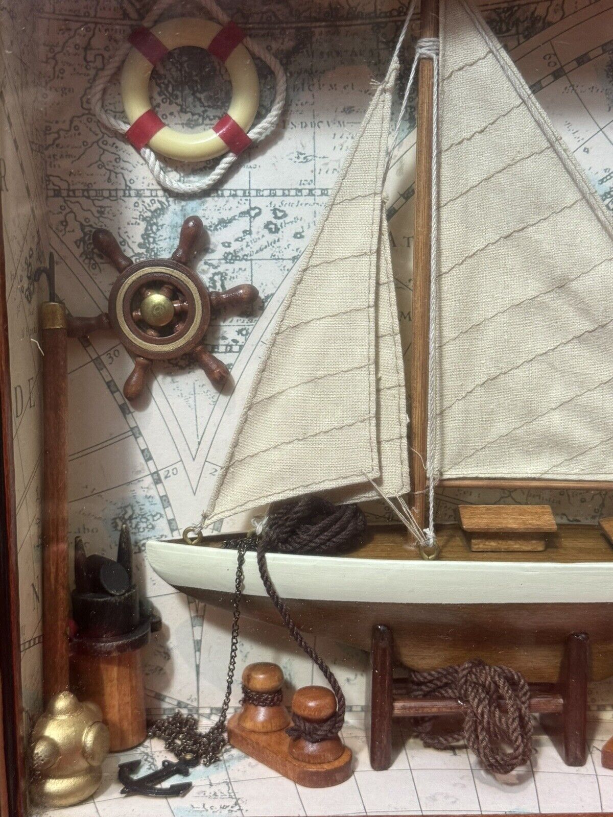 Charming Vintage Sailing Boat Marine Diorama In Case C.1980 photo vinterior
