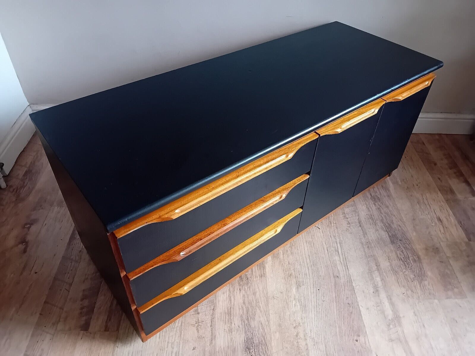 photo vinterior Lovingly Restored 1970's Sakol Teak Media Unit,Sideboard, Cabinet, Tv Cabinet