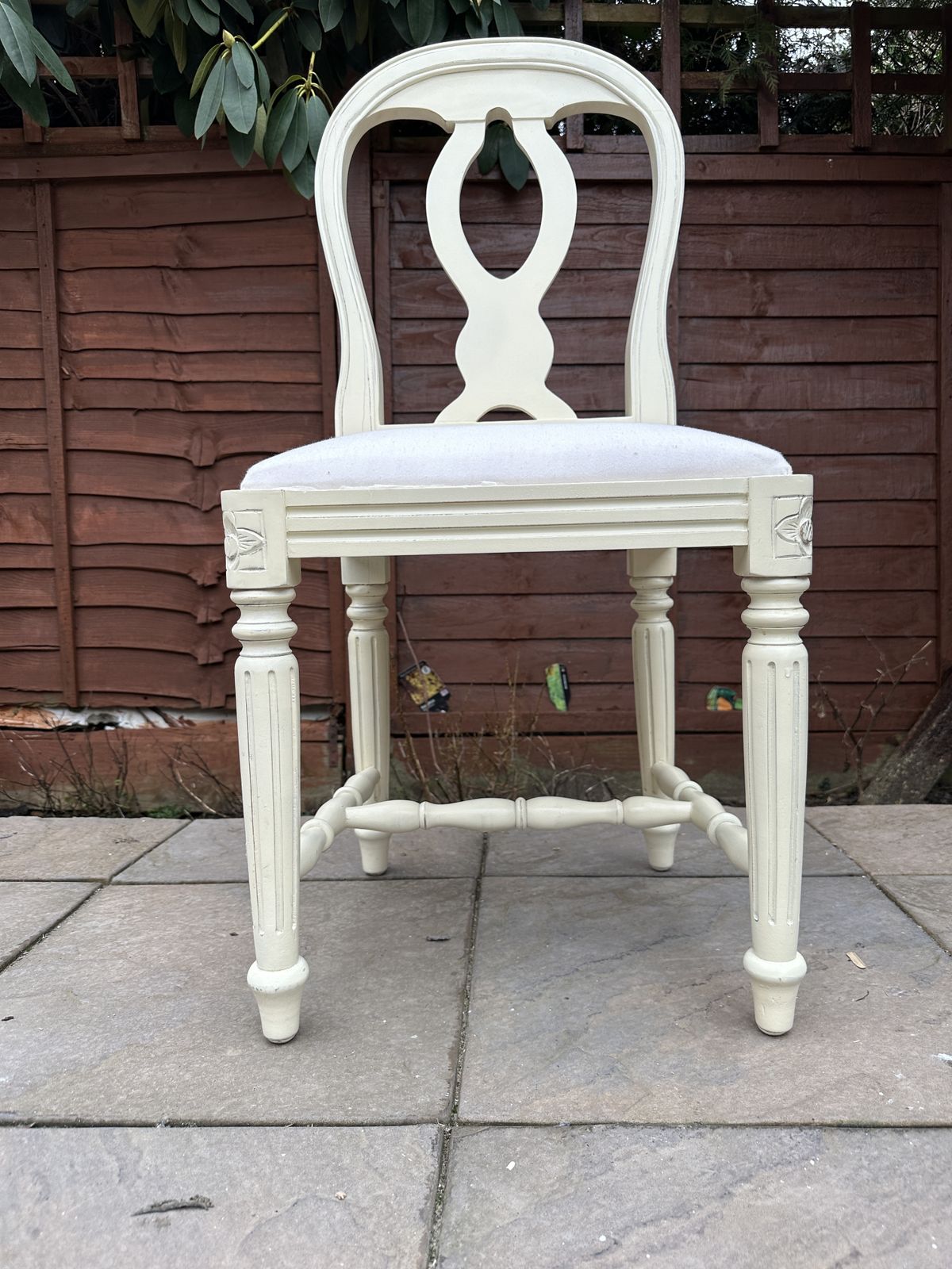 Elegant Laura Ashley Gustavian Style Chair   Great Condition photo 125.0