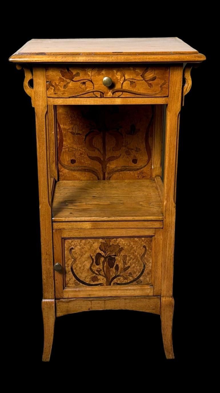Gallé émile French Art Nouveau Nightstand photo for sale
