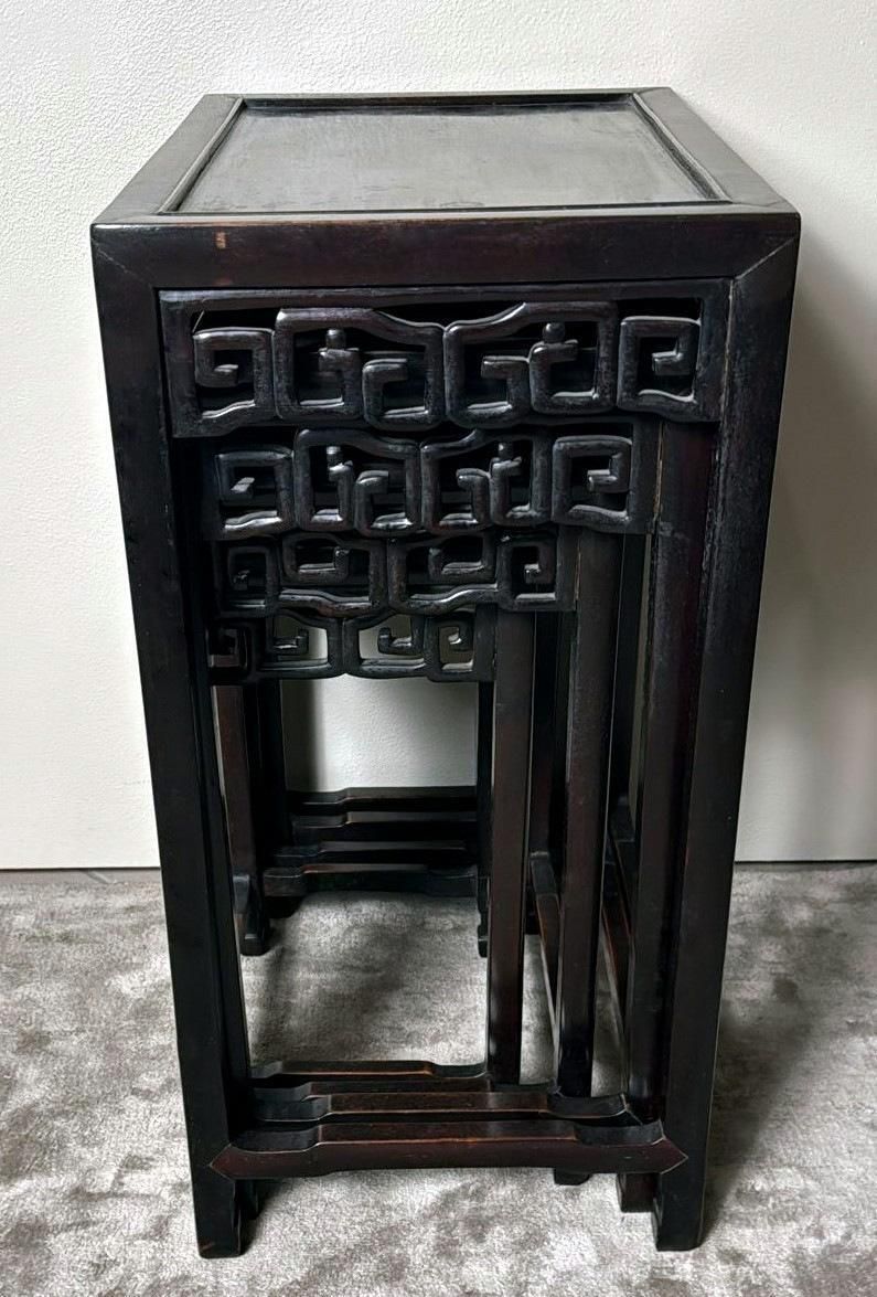 photo furniture Qing Dynasty Style Set Of 4 Chinese Wooden Nesting Side Tables