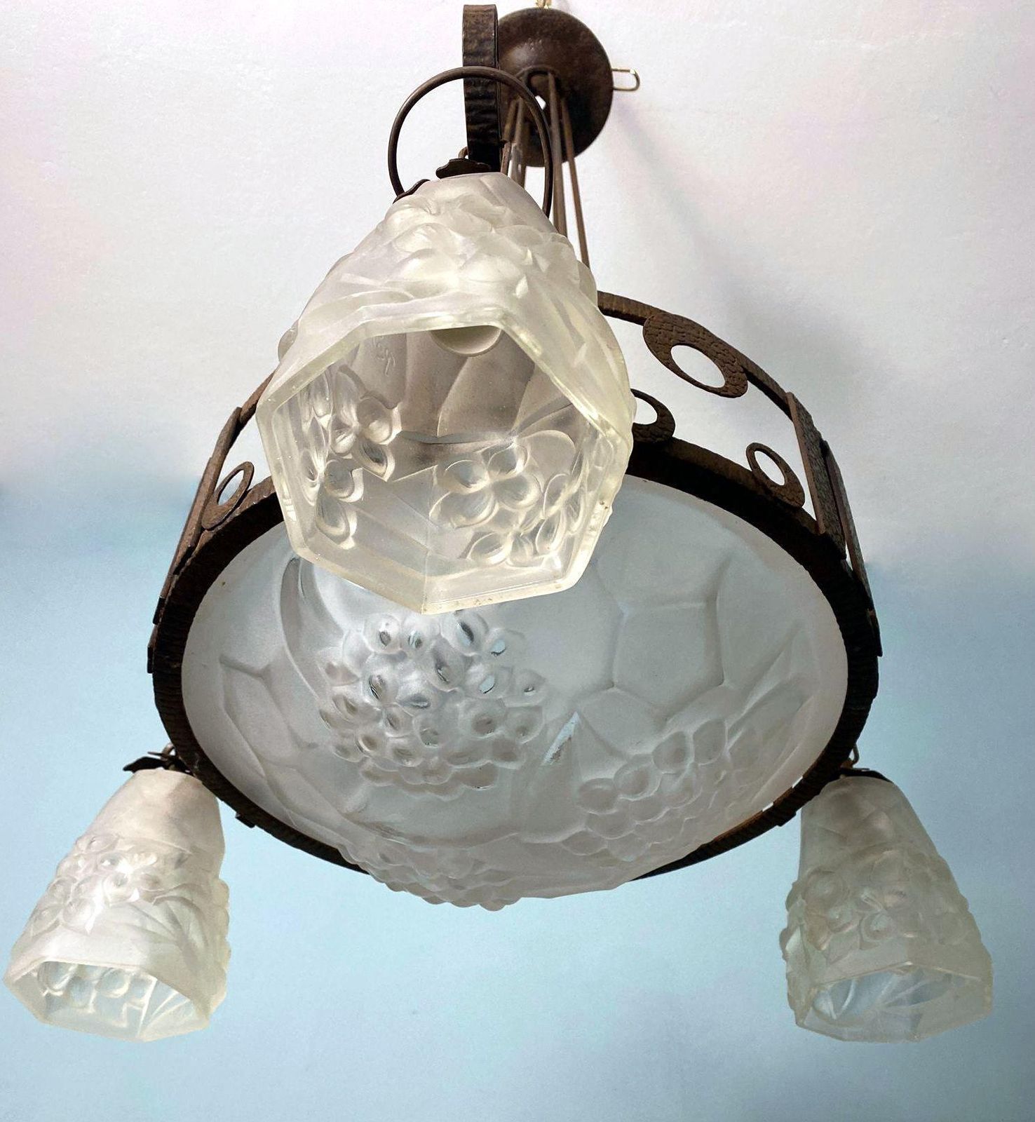 photo vinterior Art Nouveau French Wrought Iron And Opaline Glass Chandelier