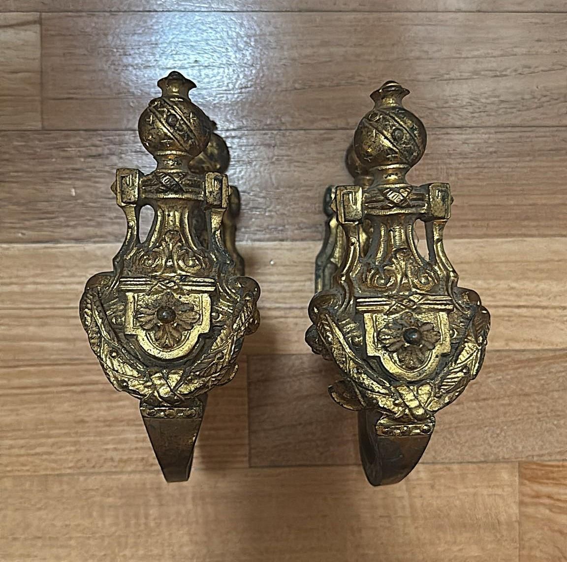 Louis XVI Style Pair Of French Bronze Curtain Holdbacks, Gilded And Chiseled photo furniture