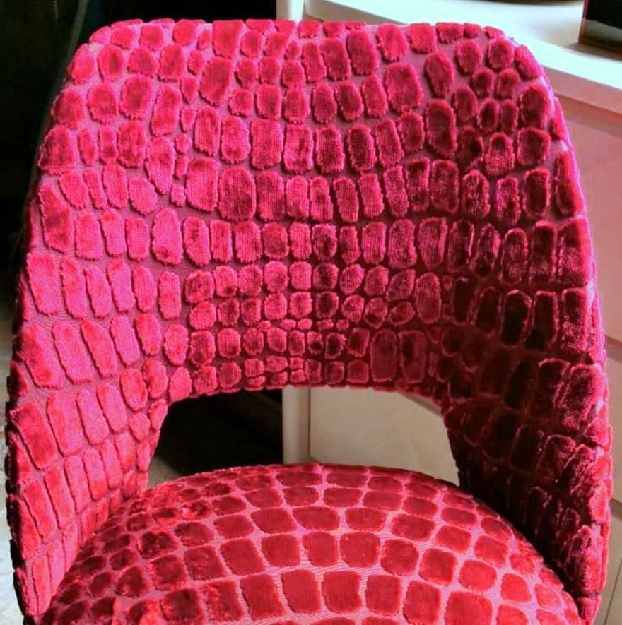 659.0 Pierre Guariche Designer French Chair With Guild Fabric photo