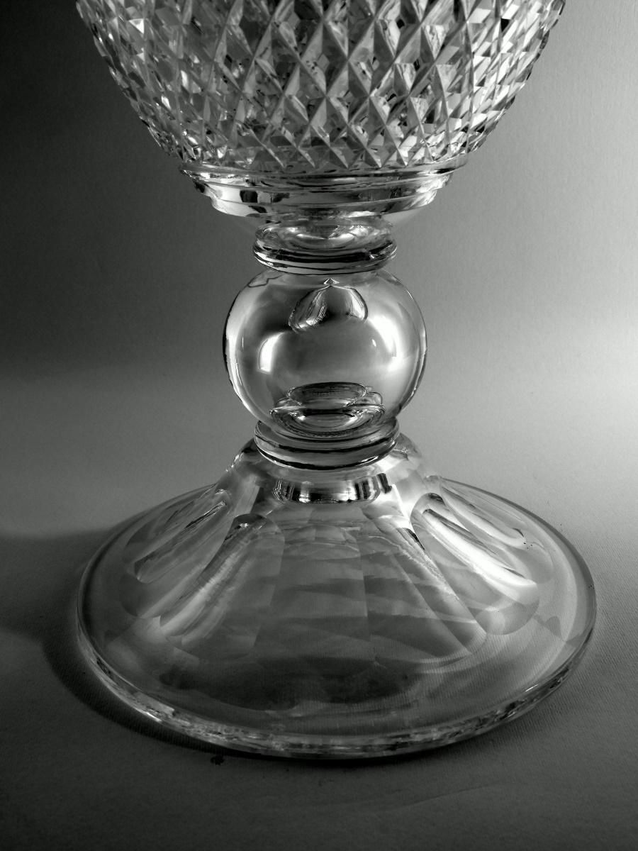 photo vinterior Neoclassical Style Italian Chalice Shaped Vase In Ground And Diamond Crystal