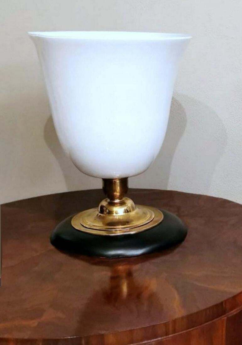 Mazda Style Art Deco Table Lamp Made Of Opaline Glass, Brass And Wood photo 549.0